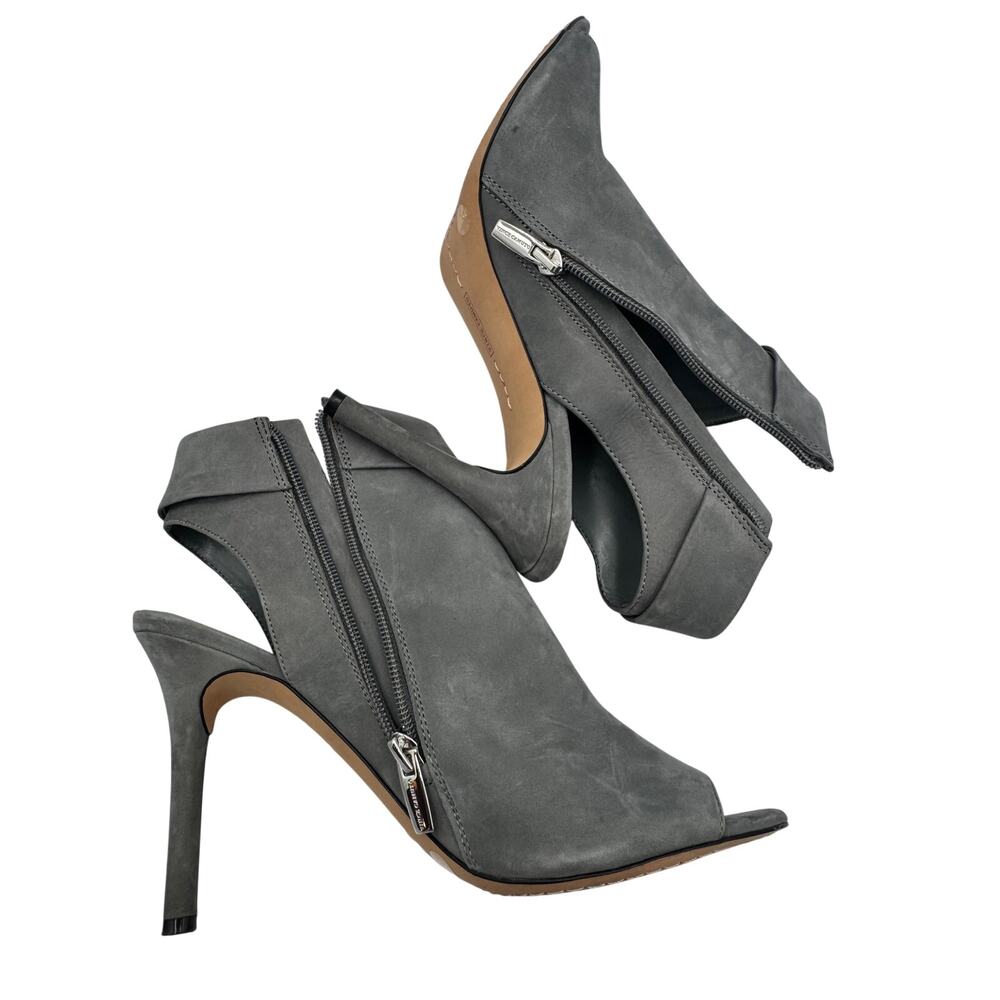 Vince Camuto Cholia Gray Suede Asymmetrical Peep Toe Sandal Bootie Heel Sz 10 - Picture 3 of 16